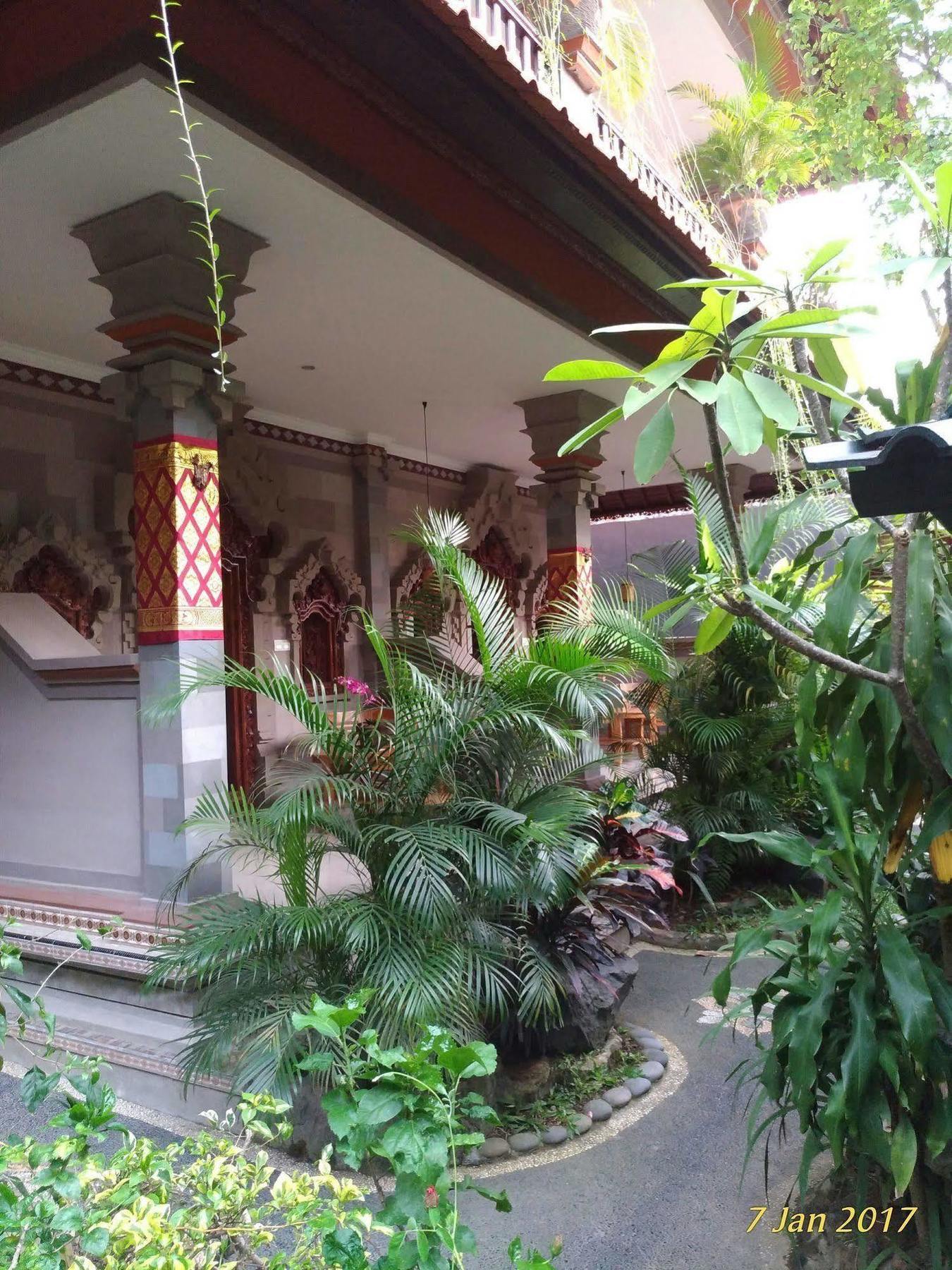 Praety Home Stay Убуд Екстериор снимка